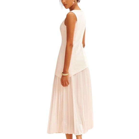 Sold - Picture 3 of 13